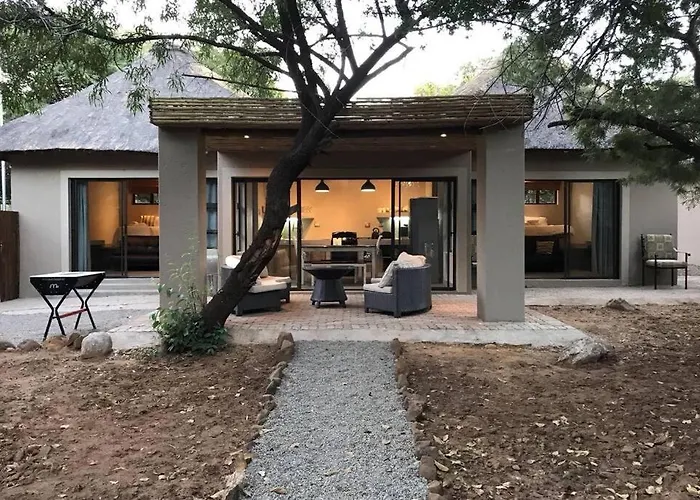 Elephant Lodge 259 Mabalingwe Nature Reserve